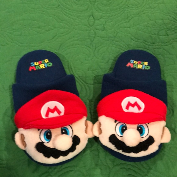 nintendo slippers